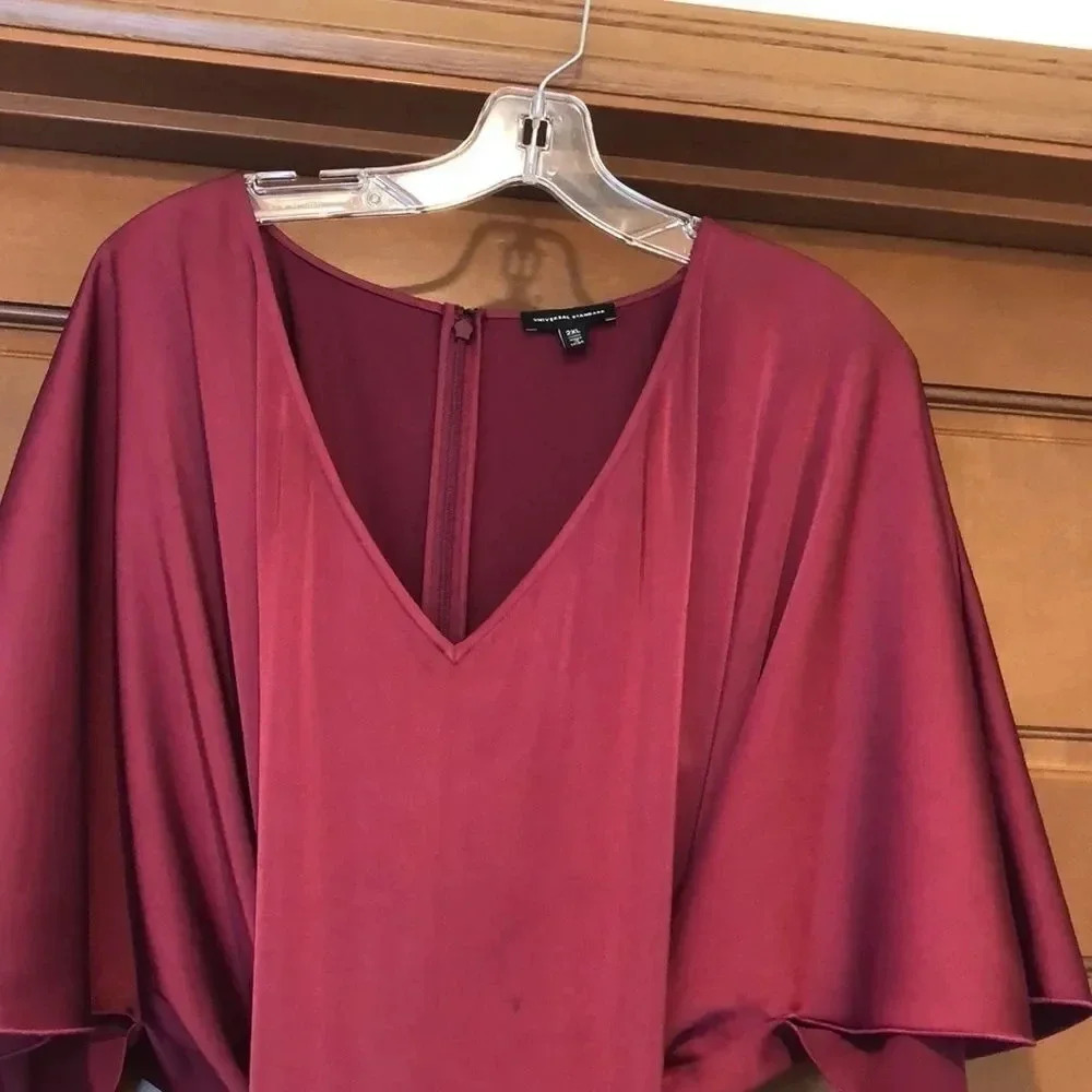 Nwot Universal Standard Raspberry Short Sleeved D… - image 2